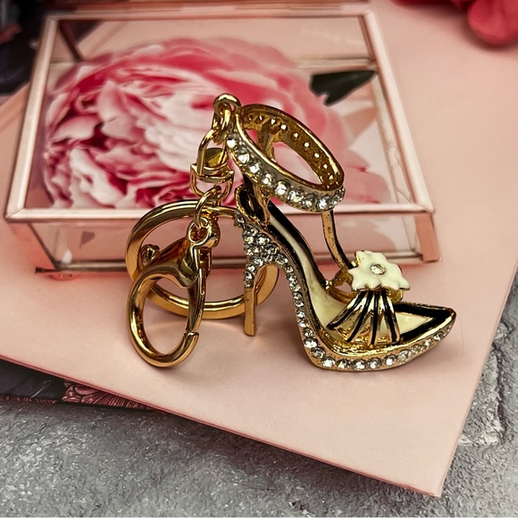 Stunning Gold & Silver Crystal High Heel Shoe Keychain Charm - Picture 6 of 16